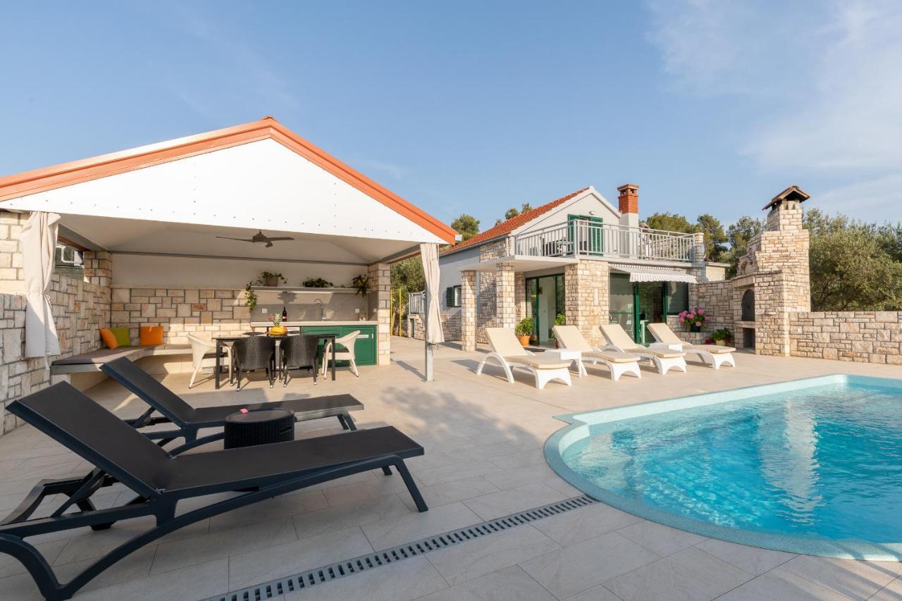Villa Barbara - Olive Paradise, With Chlorine-Free Pool Vela Luka Ngoại thất bức ảnh